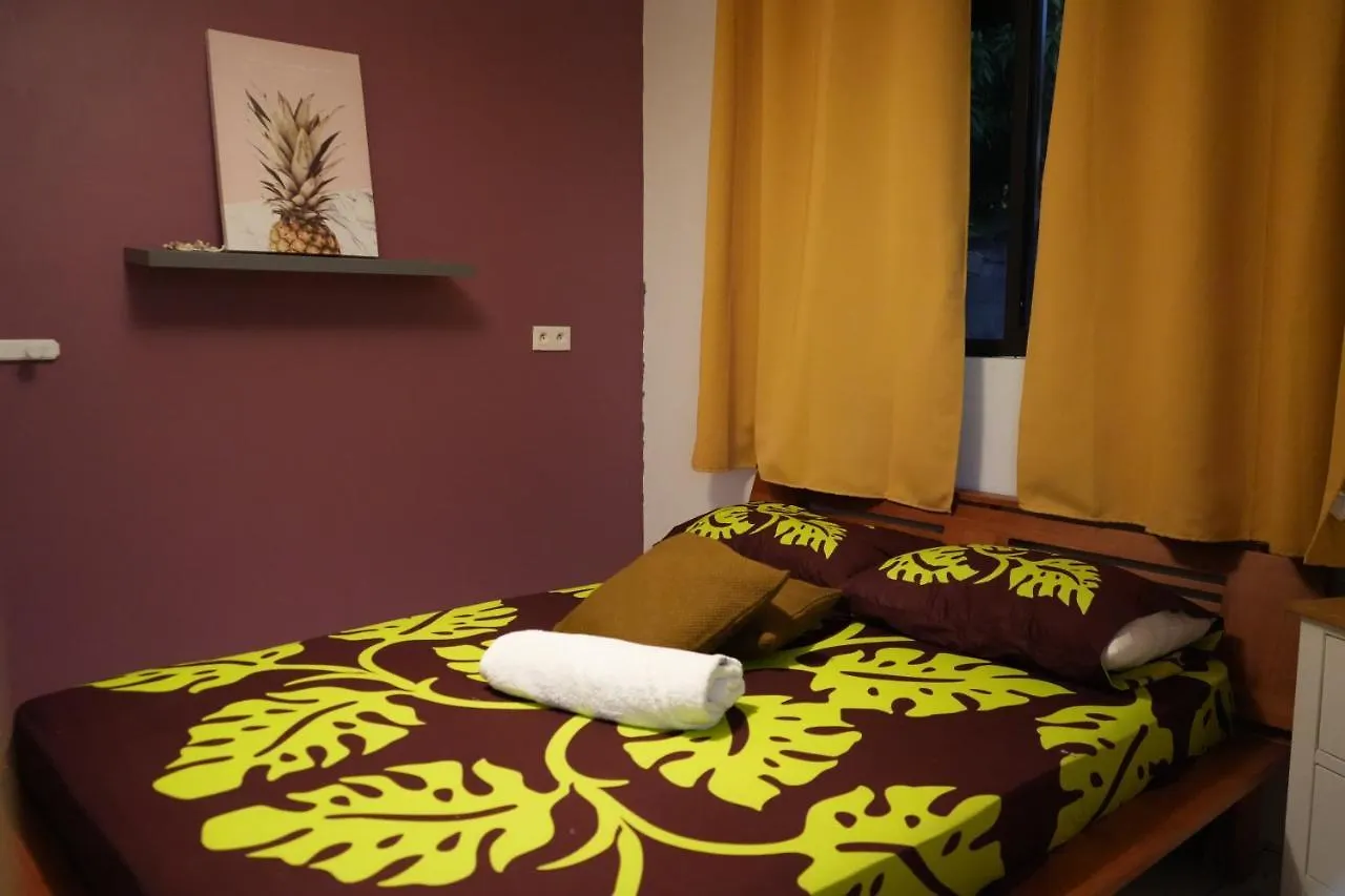 Fare I Tahiti Villa Punaauia  Punaauia (Tahiti)